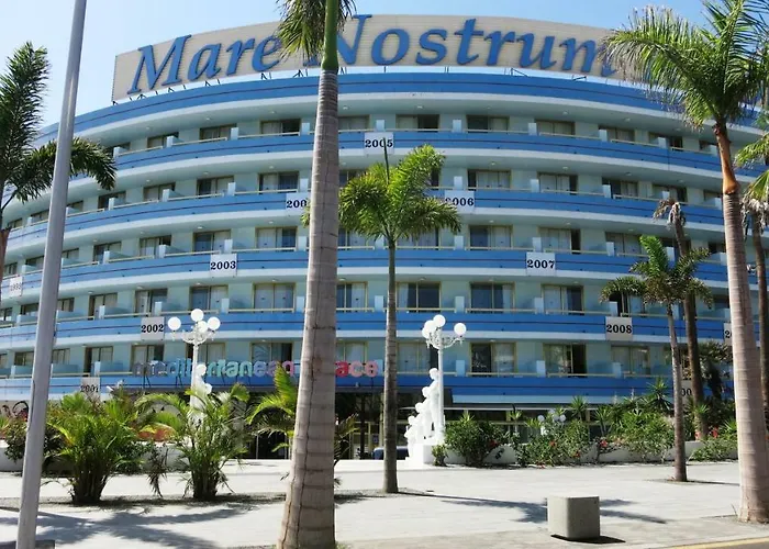 100 Meters From The Ocean Daire *