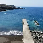 100 Meters From The Ocean * 卡亚俄萨尔瓦赫