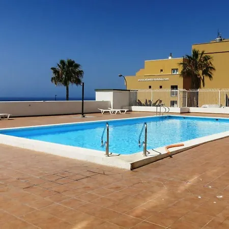 100 Meters From The Ocean Apartmán *
